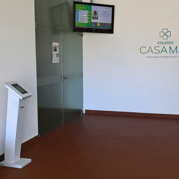 Escolas & Universidades